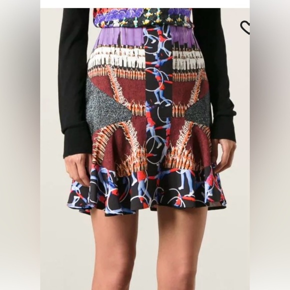 Peter Pilotto-GUC Ceremony Skirt. Size US 4. - Picture 3 of 11